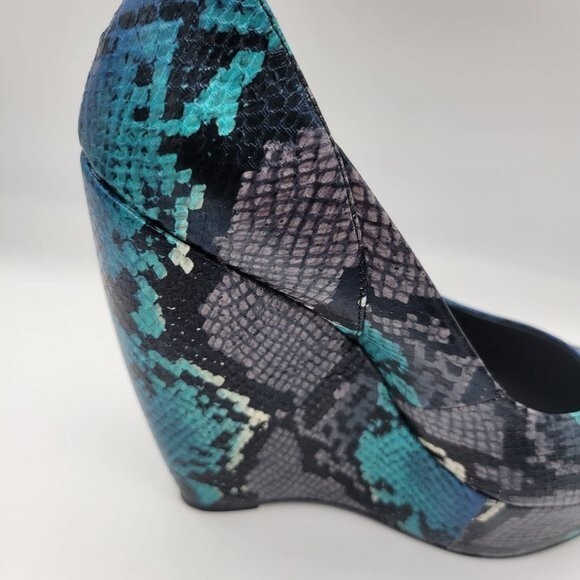 Aldo Forwood-6 Blue Croc High Wedge Heel in original box Size 9 - Picture 9 of 11
